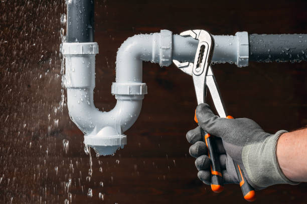 Professional Plumbing technician working in Minden, TX